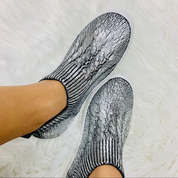 Silver metallic sock sneaker - Picture 3 of 6